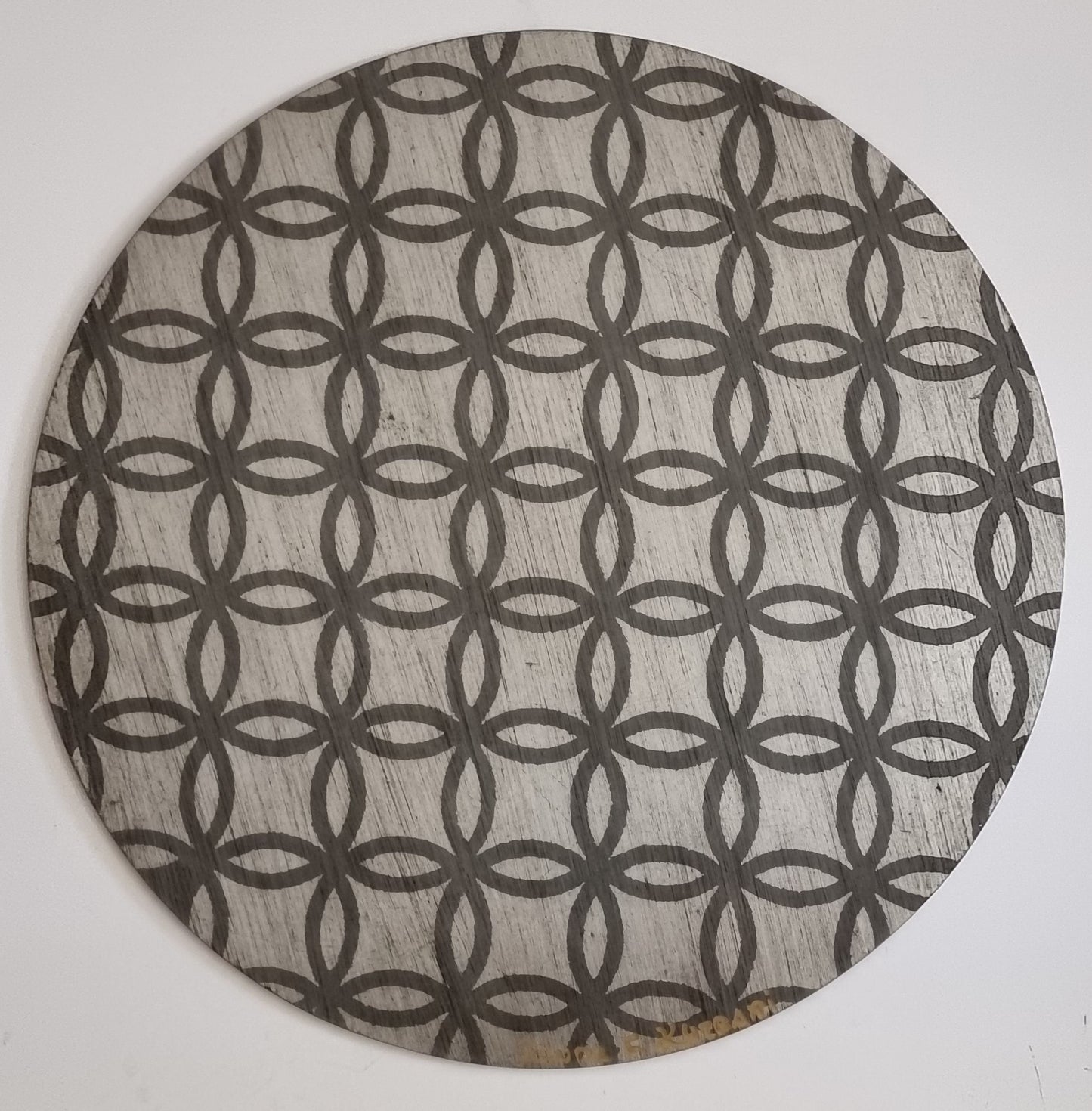 Endless Loops – Hand-Painted Round Placemat
