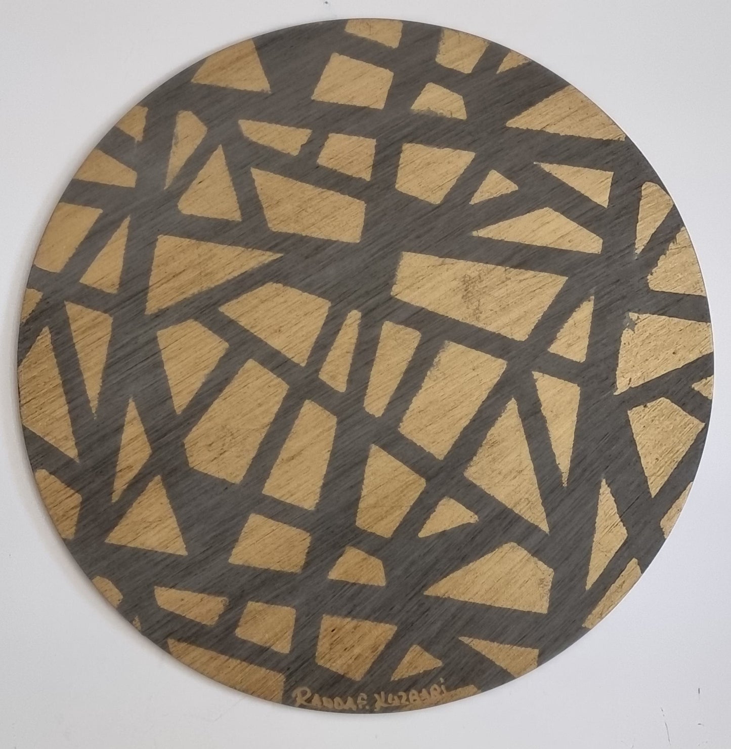 Golden Shards – Hand-Painted Round Placemat